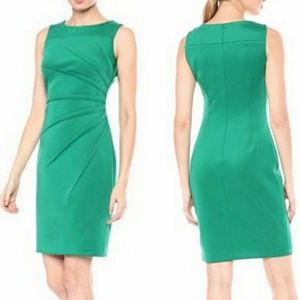 Calvin Klein size 8 green sunburst ruched